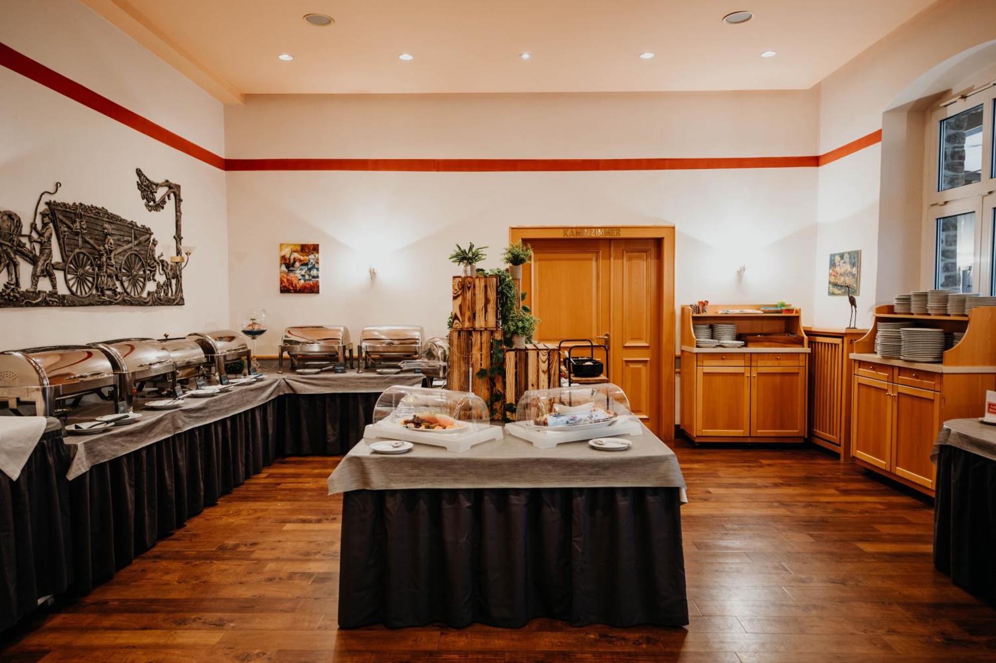 Sonnenhotel Hoher Hahn Schwarzenberg  Ngoại thất bức ảnh